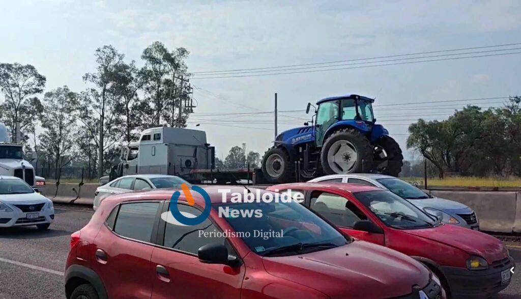 Balacera en la Panamericana por intento de robo a camión; un delincuente abatido