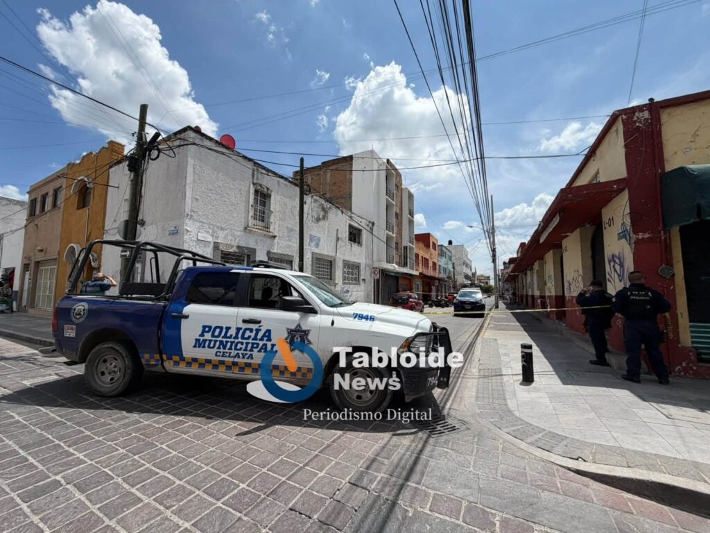 Disparos en Mercado 5 de Febrero dejan un muerto y dos heridos, entre ellos un policía